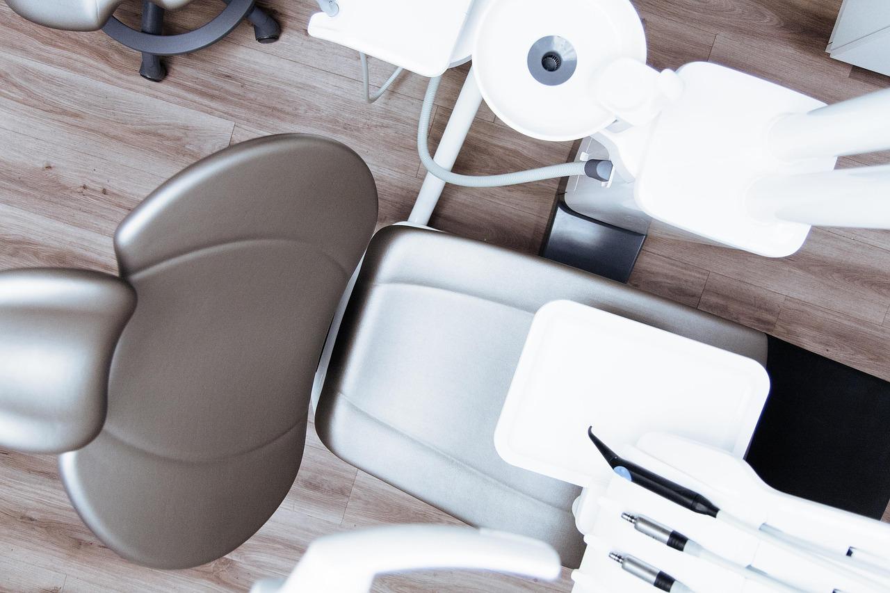 VisionButler als Silikon-Lippen- und Wangenhalter